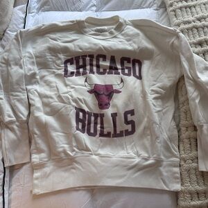 Abercrombie Chicago bulls sweatshirt
